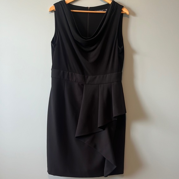 Ellen Tracy Dresses & Skirts - ELLEN TRACY little black dress
